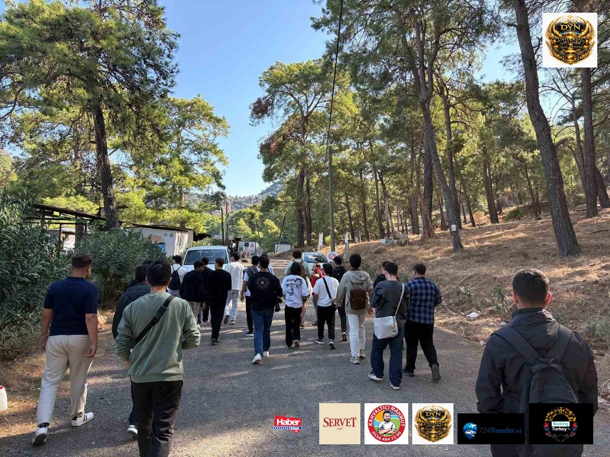 Muğla'da yeni öğrenciler 'Gelin Tanış Olalım' projesiyle Dalyan'ı gezdi