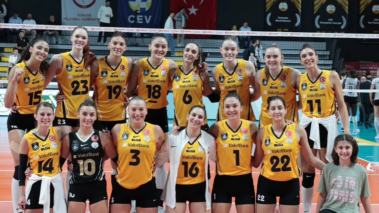VakıfBank Beşiktaş'ı devirdi!