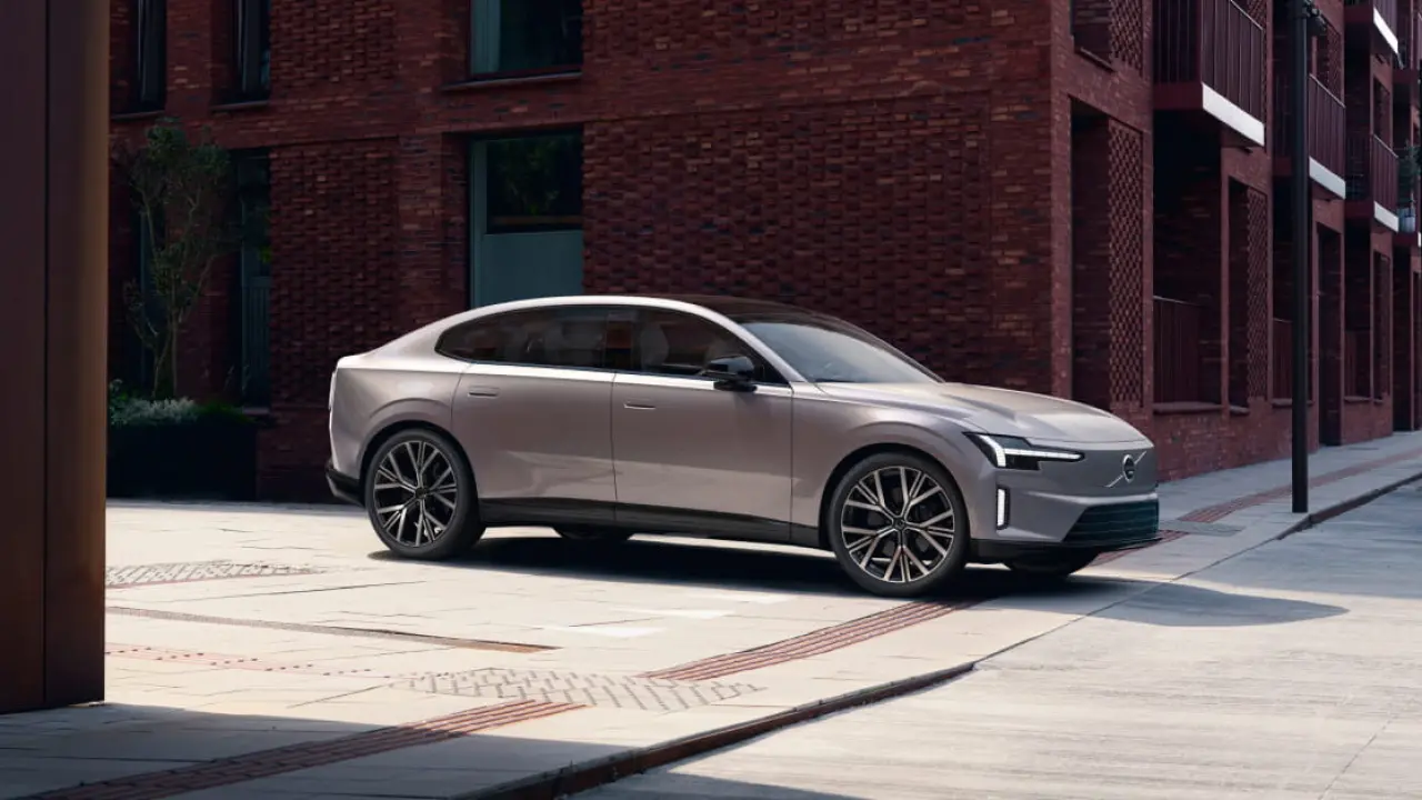 Tamamen elektrikli Volvo ES90 Türkiye pazarında: Esma Sultan Yalısı'nda özel tanıtım
