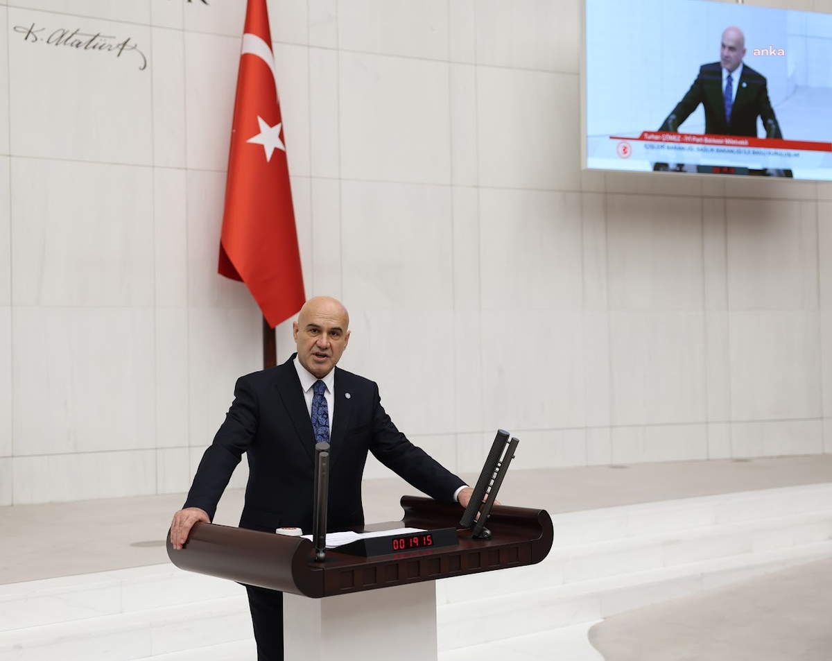 Fatma Betül Sayan Kaya'nın tıp eğitimi Meclis'e taşındı: Aynı yıllarda İSBAK personeli ve Başbakan danışmanı görünüyor