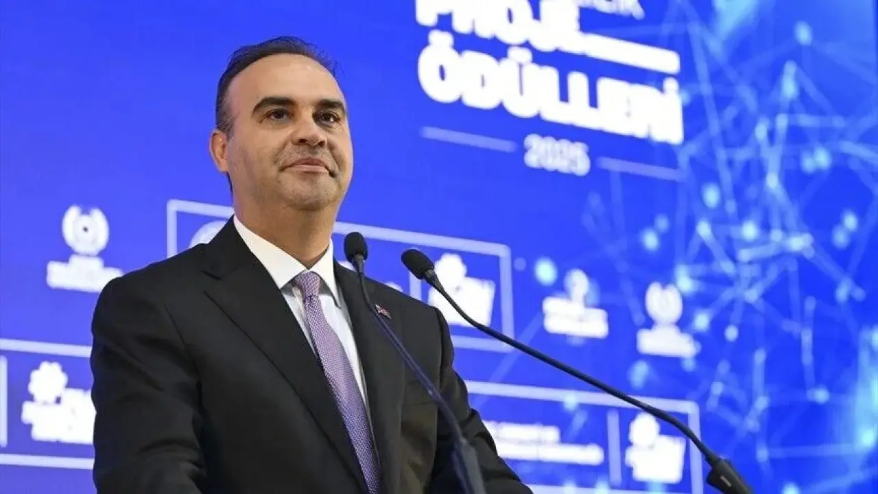 KOBİ'lere 10 yıl boyunca geri ödemesiz destek! Bakan Kacır müjdeyi verdi