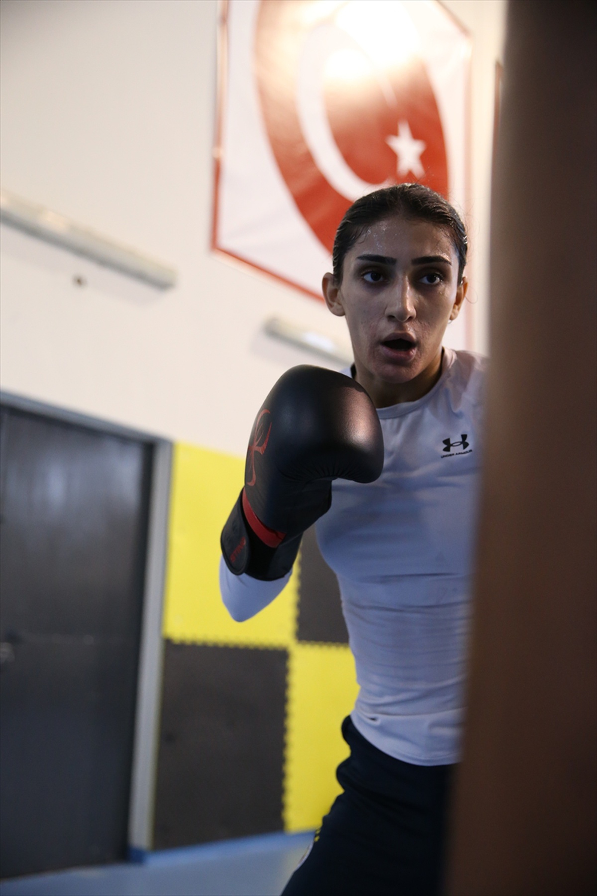 23 Yaş Altı Kadın Boks Milli Takımı Kastamonu'da 20 sporcuyla kampa girdi