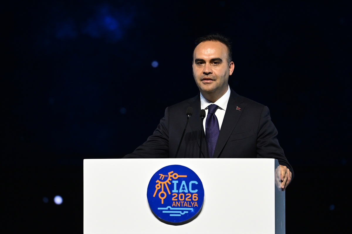 Sanayi ve Teknoloji Bakanı Kacır, IAC 2026'nın açılışında konuştu: