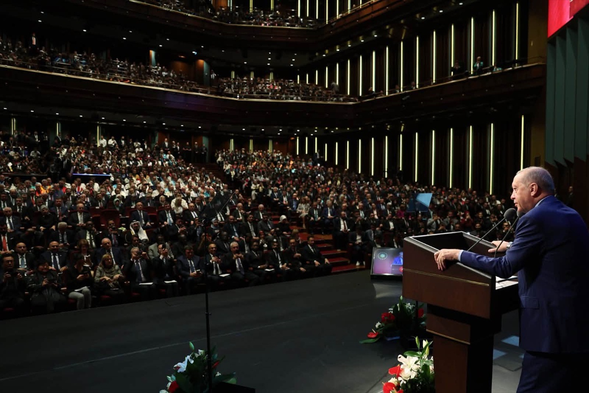Trakya Üniversitesi akademik yıl açılış törenine katıldı