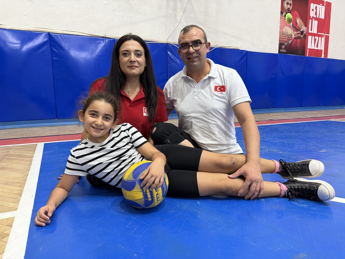 Osmaniye'de milli sporcu çift, 100 bin TL'lik protez soketi için destek istedi