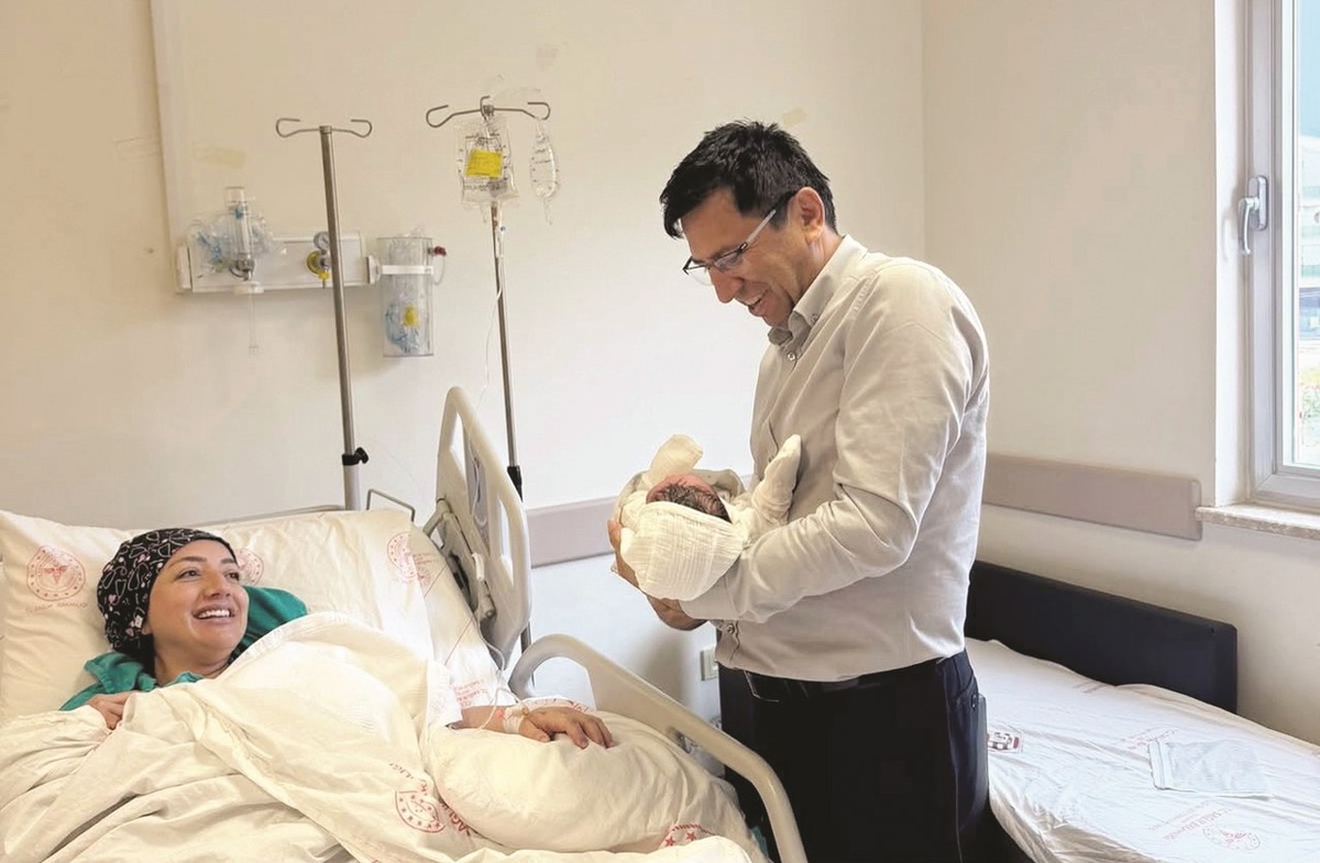 Antalya Gazipaşa Devlet Hastanesi, Emzirme Haftası'nda annelere destek mesajı verdi