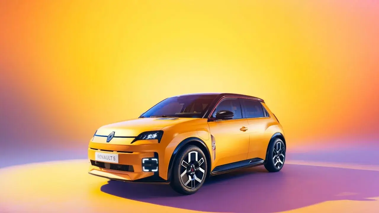 Renault Ekim 2026 fiyat listesi: Duster'ın fiyatı ters köşe yaptı!