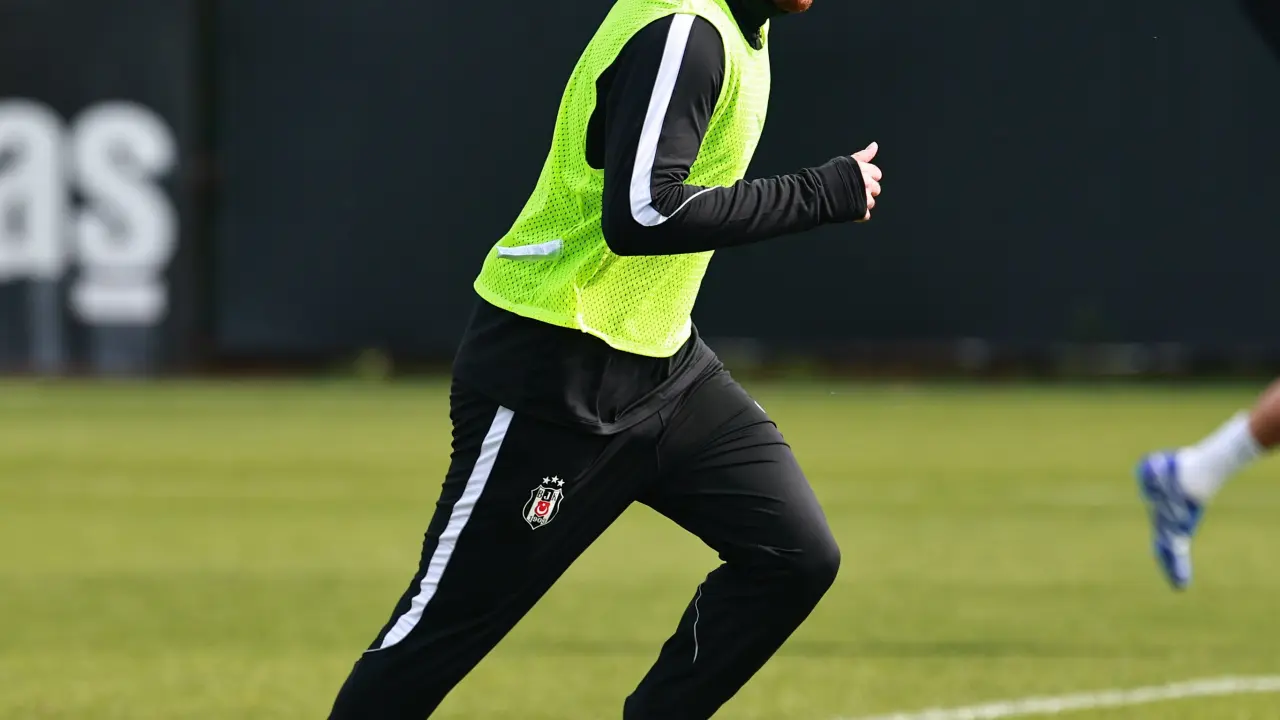 Beşiktaş'ta Orkun Kökçü sürprizi!