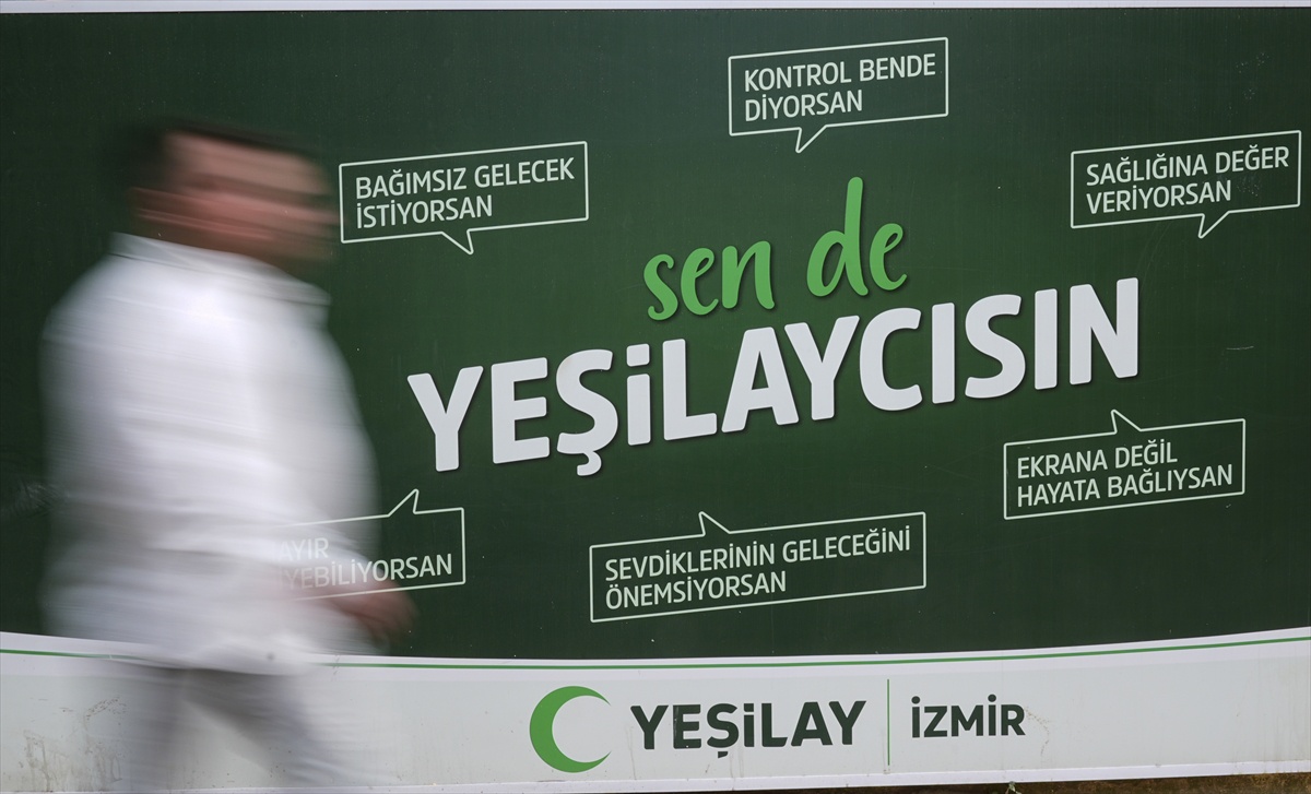 Sigarayı bırakan 82, 60 ve 28 yaşındaki üç kişi yaşam konforunun arttığını anlattı