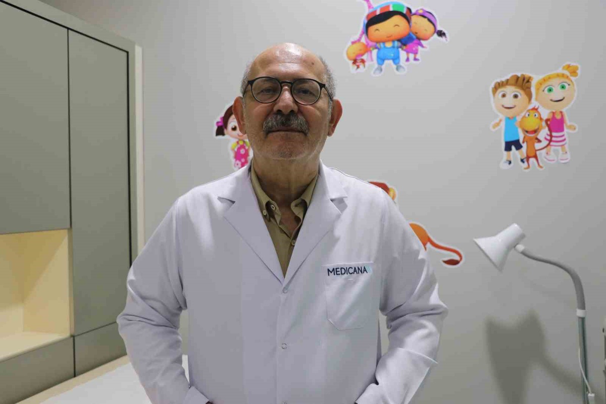 Doç. Dr. Günaydın, inmemiş testiste kanser ve kısırlık riskine dikkat çekti