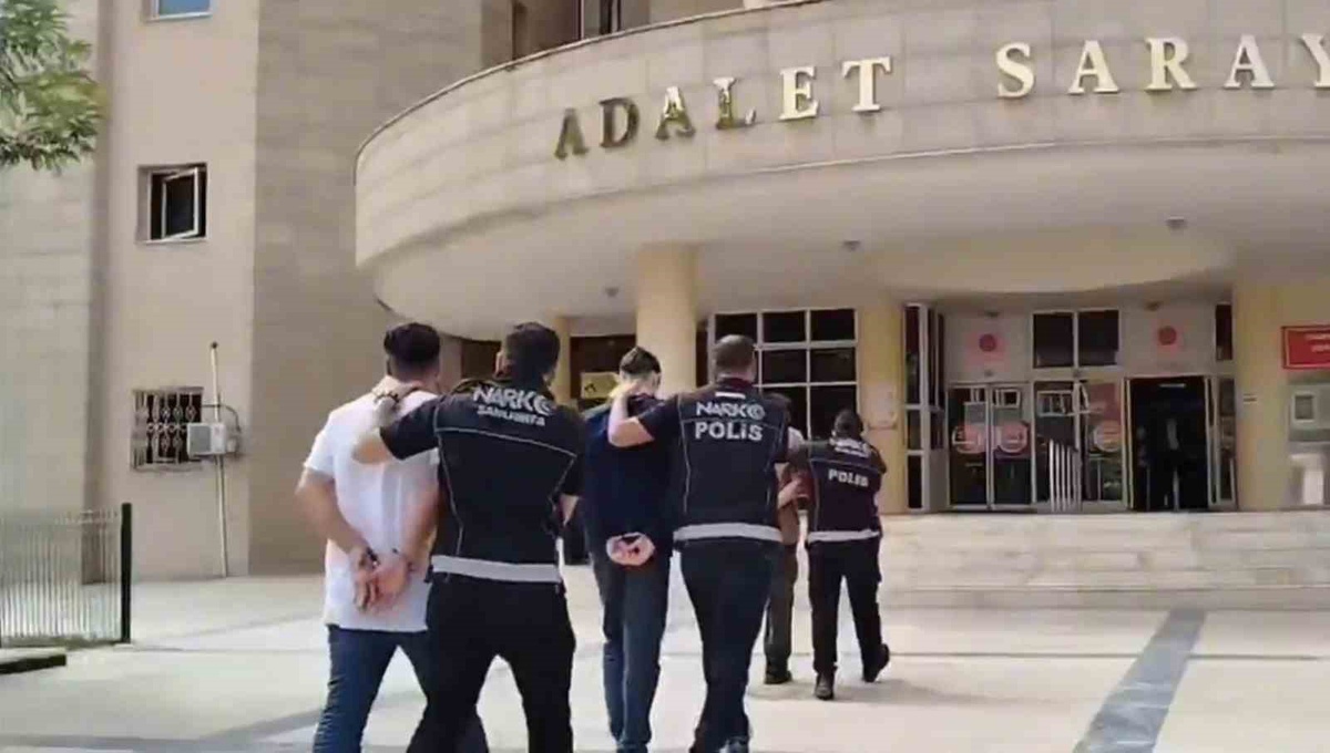 Şanlıurfa'da iki operasyonda 2 kilo 500 gram skunk ele geçirildi, 2 kişi tutuklandı