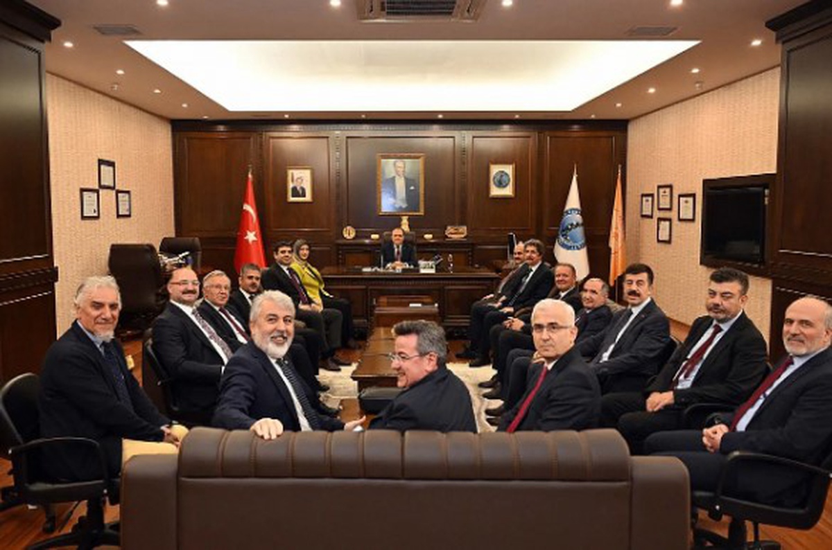 [BELEDIYE · Afyonkarahisar] Türkiye üniversiteleri Afyonkarahisar’da AKÜ’de buluştu