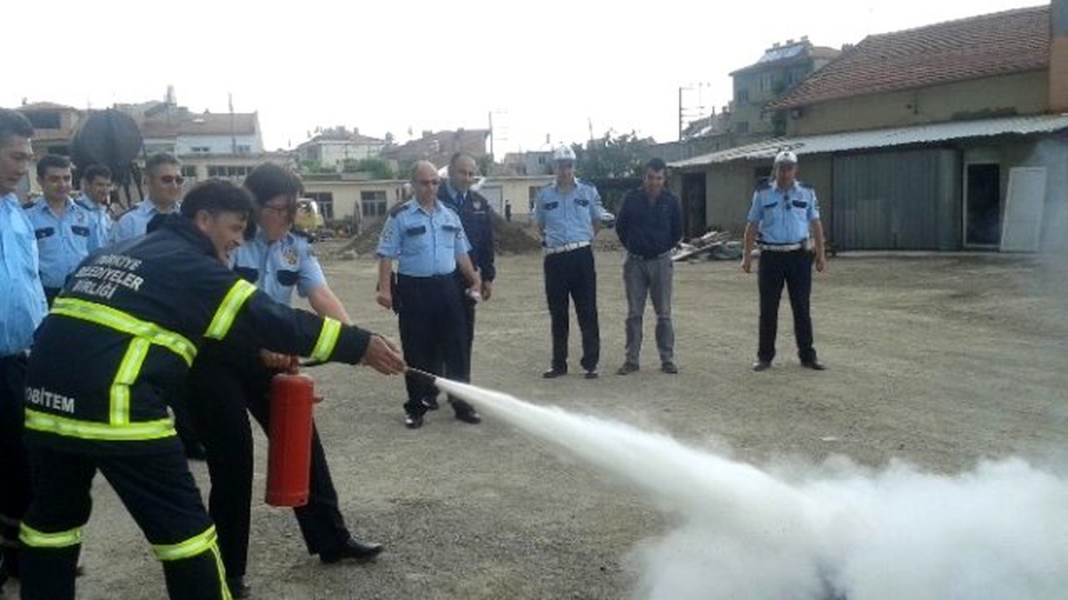 [BELEDIYE · Afyonkarahisar · Çay] Emniyet Personeline Yangın Eğitimi