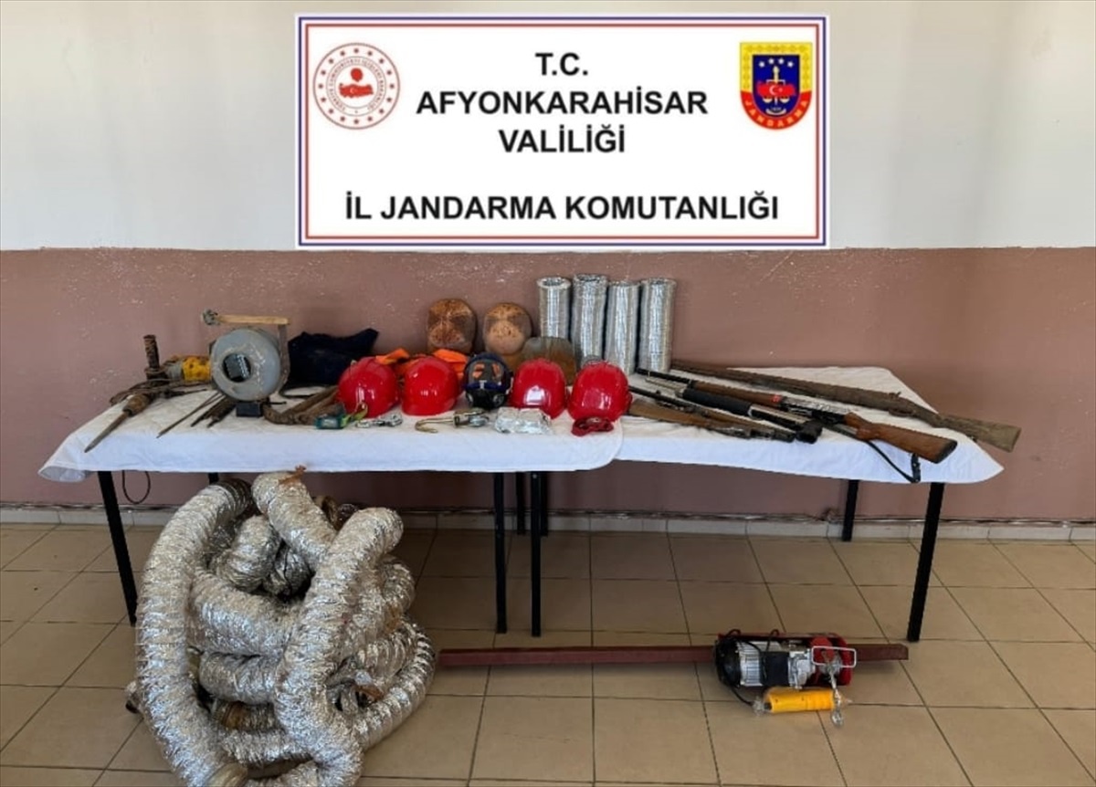 [YEREL / KAMU · Afyonkarahisar · Başmakçı] Afyonkarahisar'da Kaçak Kazı Yapan 2 Kişi Gözaltına Alındı