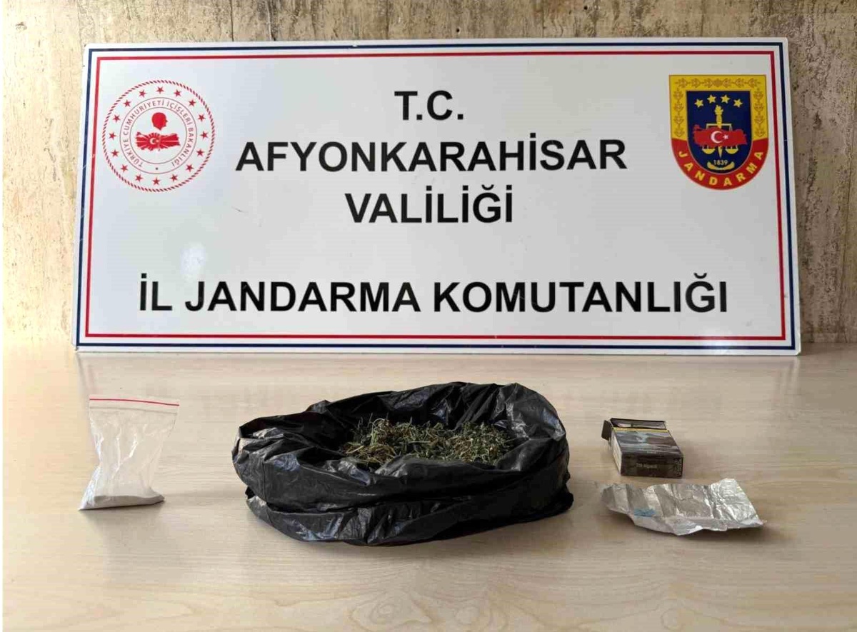[YEREL / KAMU · Afyonkarahisar · Emirdağ] Jandarma Afyonkarahisar'da Uyuşturucu Operasyonu Düzenledi