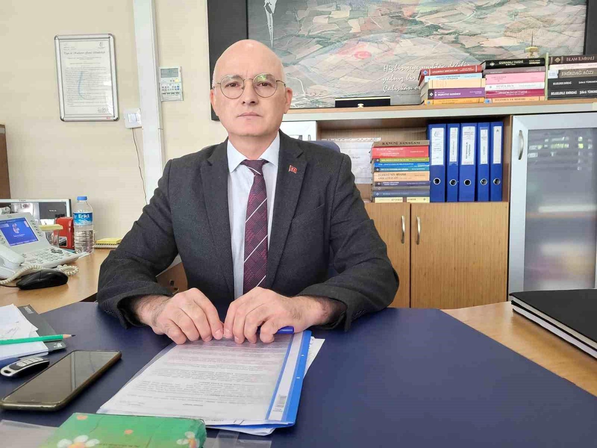 [YEREL / KAMU · Afyonkarahisar · Emirdağ] Eski Kimliklerle Tapu İşlemi Yapılamayacak