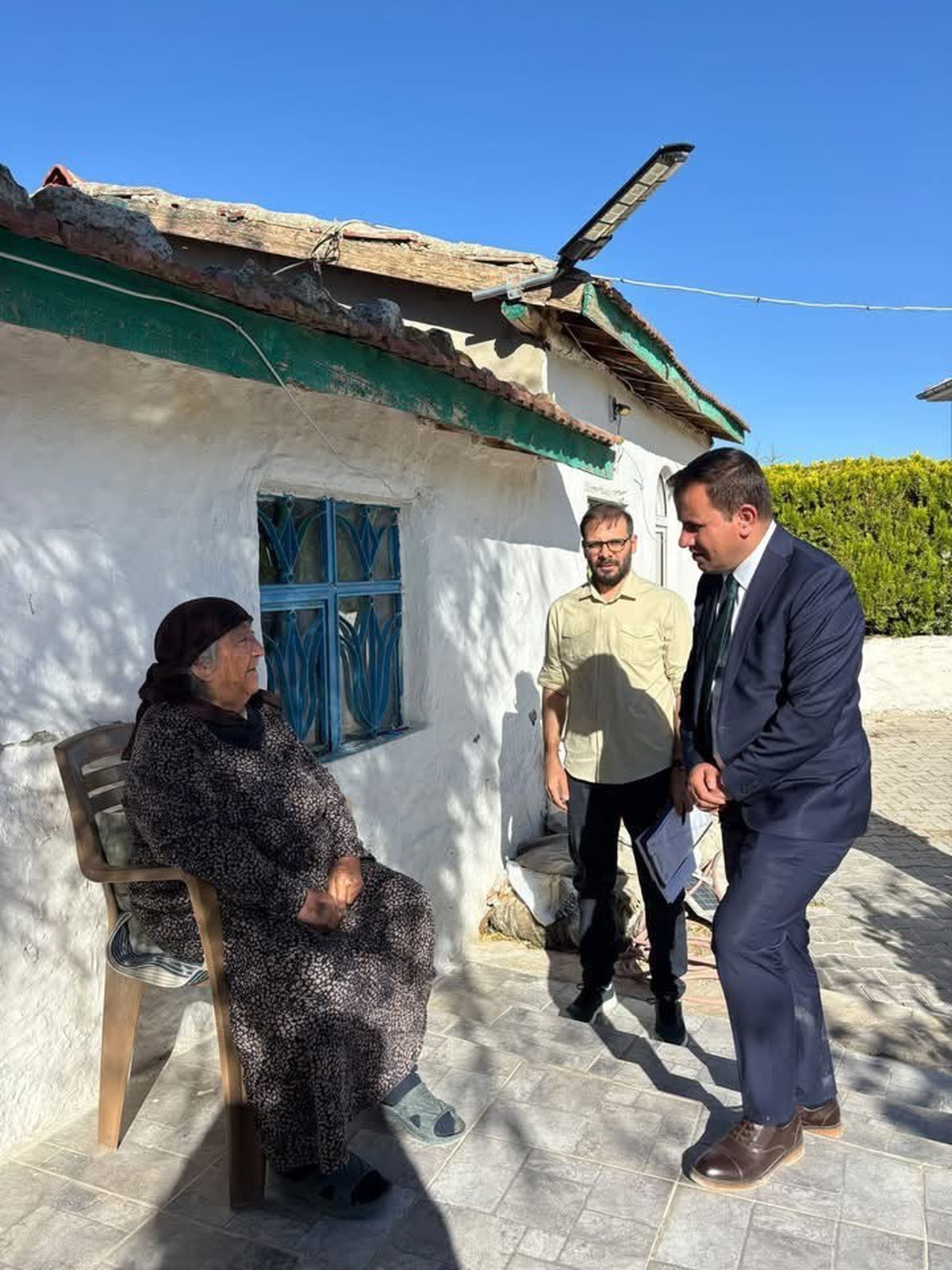 [YEREL / KAMU · Afyonkarahisar · Emirdağ] Kaymakam Topaca’dan köylerde anlamlı ziyaretler