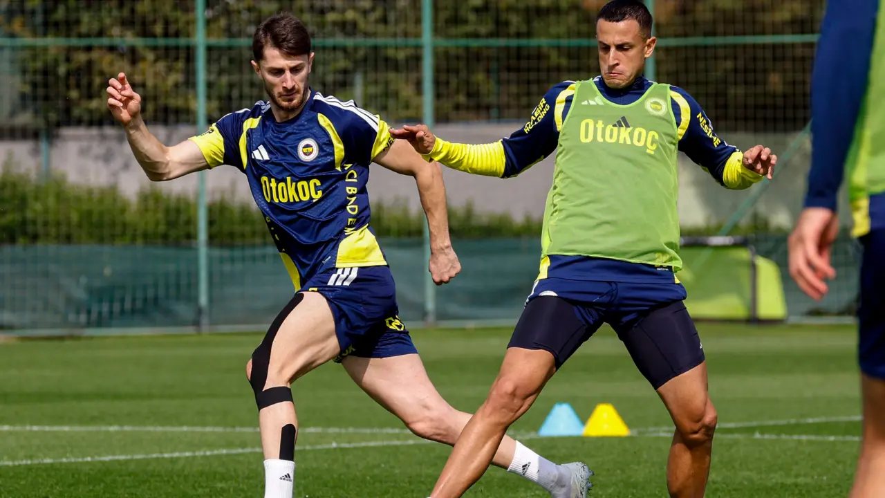 Fenerbahçe Aston Villa maçına hazırlanmaya devam etti!