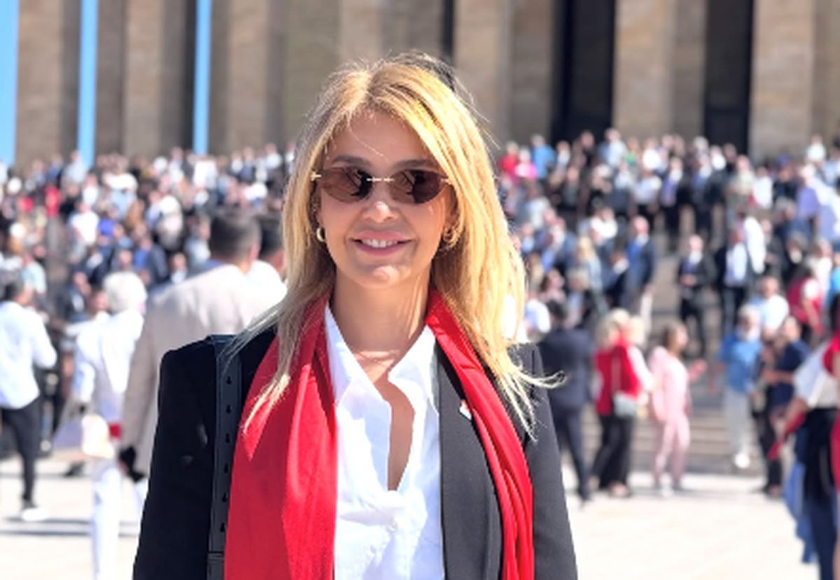Ezgi Pekşen, CHP İstanbul Kadın Kolları Başkanlığına oy birliğiyle atandı