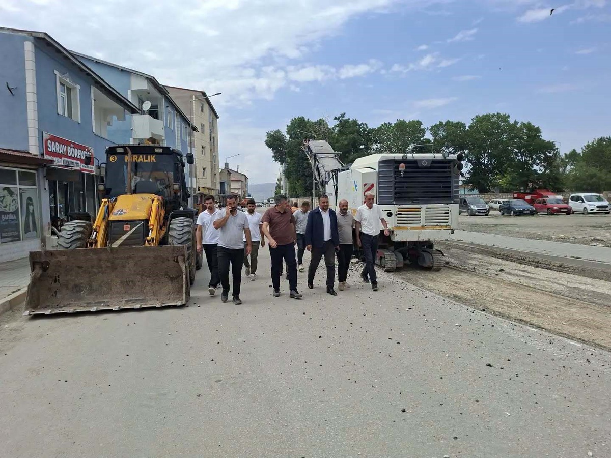 [BELEDIYE · Ağrı · Diyadin] Diyadin’de asfalt çalışması başladı