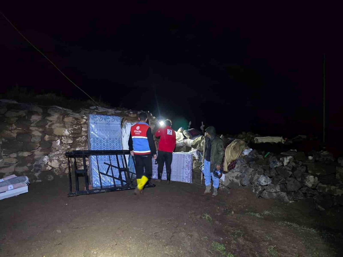 [YEREL / KAMU · Ağrı · Diyadin] Diyadin'de sel mağdurlarına destek seferberliği