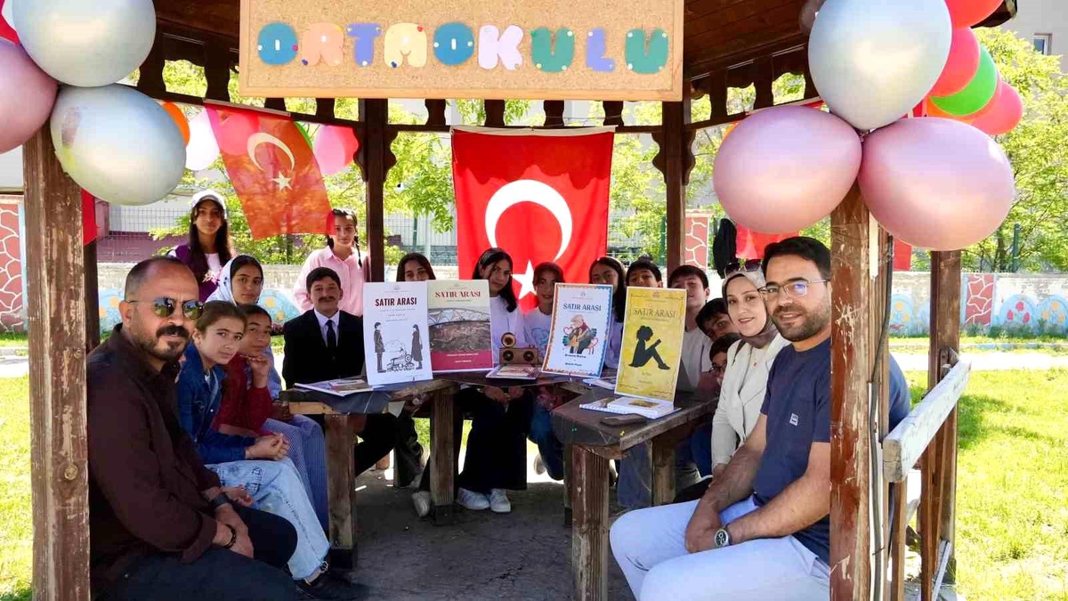 [YEREL / KAMU · Ağrı · Eleşkirt] Eleşkirt'te öğrenciler okudukları kitapları sanatla anlattı