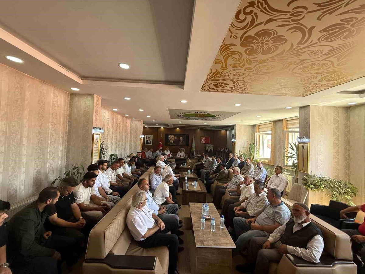 [YEREL / KAMU · Ağrı · Eleşkirt] Tekin ve Çelik Aileleri Arasındaki Husumet Barışla Sonuçlandı