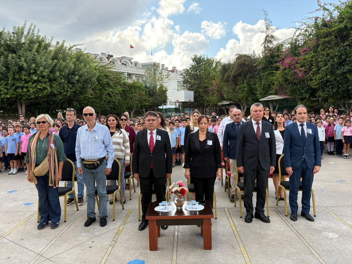 [BELEDIYE · Muğla] Şehit Ahmet Benler, Marmaris'te adının yaşatıldığı okulda anıldı