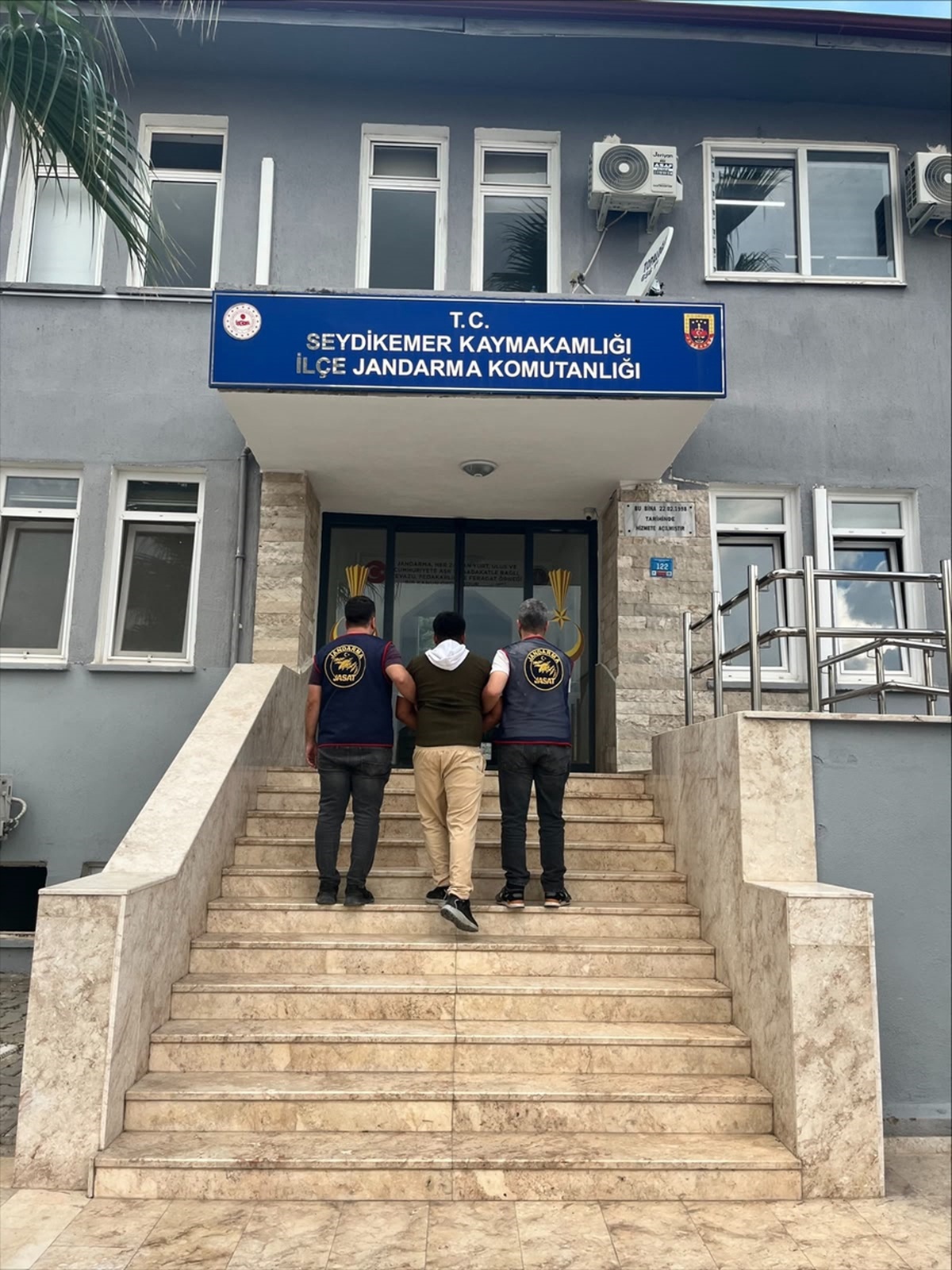 [BELEDIYE · Muğla] Muğla'da jandarma 36 narkotik olayına müdahale etti, 5 şüpheli tutuklandı