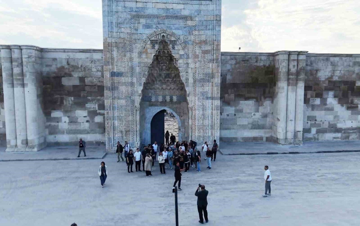 Aksaray Sultanhanı'nda 800 yıllık Selçuklu kervansarayı turistleri ağırlıyor