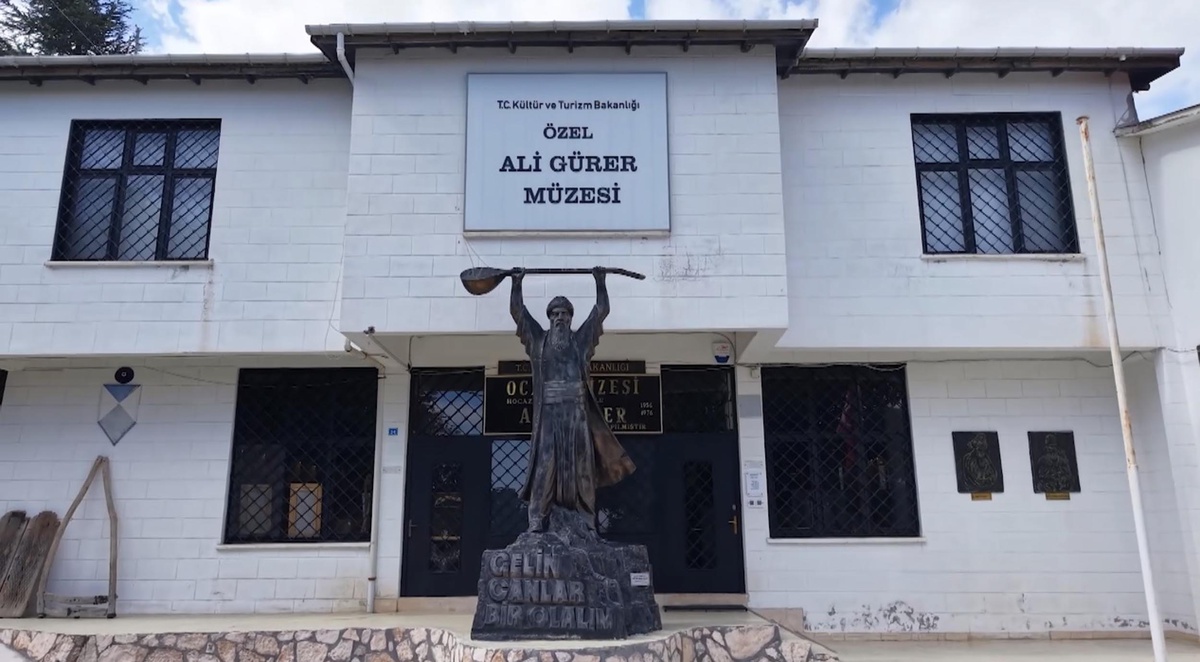 Erzincan'da oğlu anısına kurulan müze, 3 bin eserle geçmişi yaşatıyor