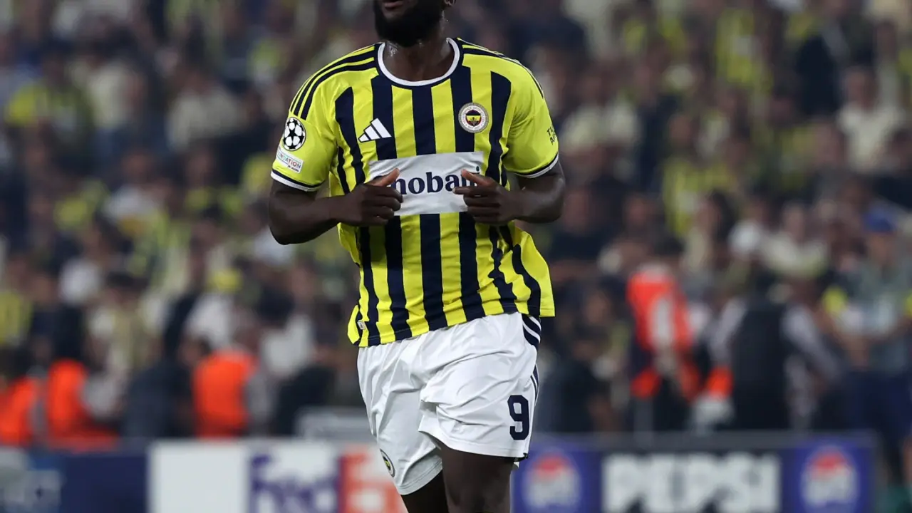 Fenerbahçe'de Aston Villa maçı öncesi şok gelişme: Yıldız isim antrenmana katılmadı