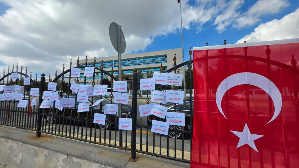 21 hak ve basın kuruluşu Türkiye'de erişim engellerine son verilmesi çağrısında bulundu