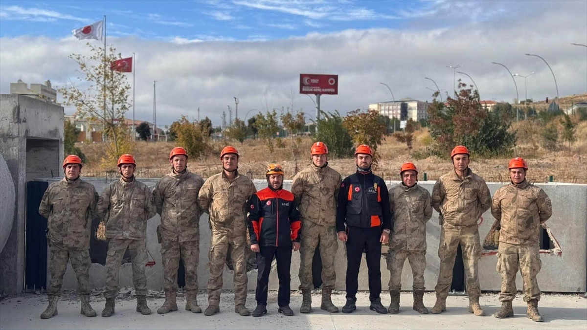 [BELEDIYE · Yozgat] AFAD, Yozgat İl Jandarma Komutanlığı personeline enkazda arama kurtarma eğitimi verdi