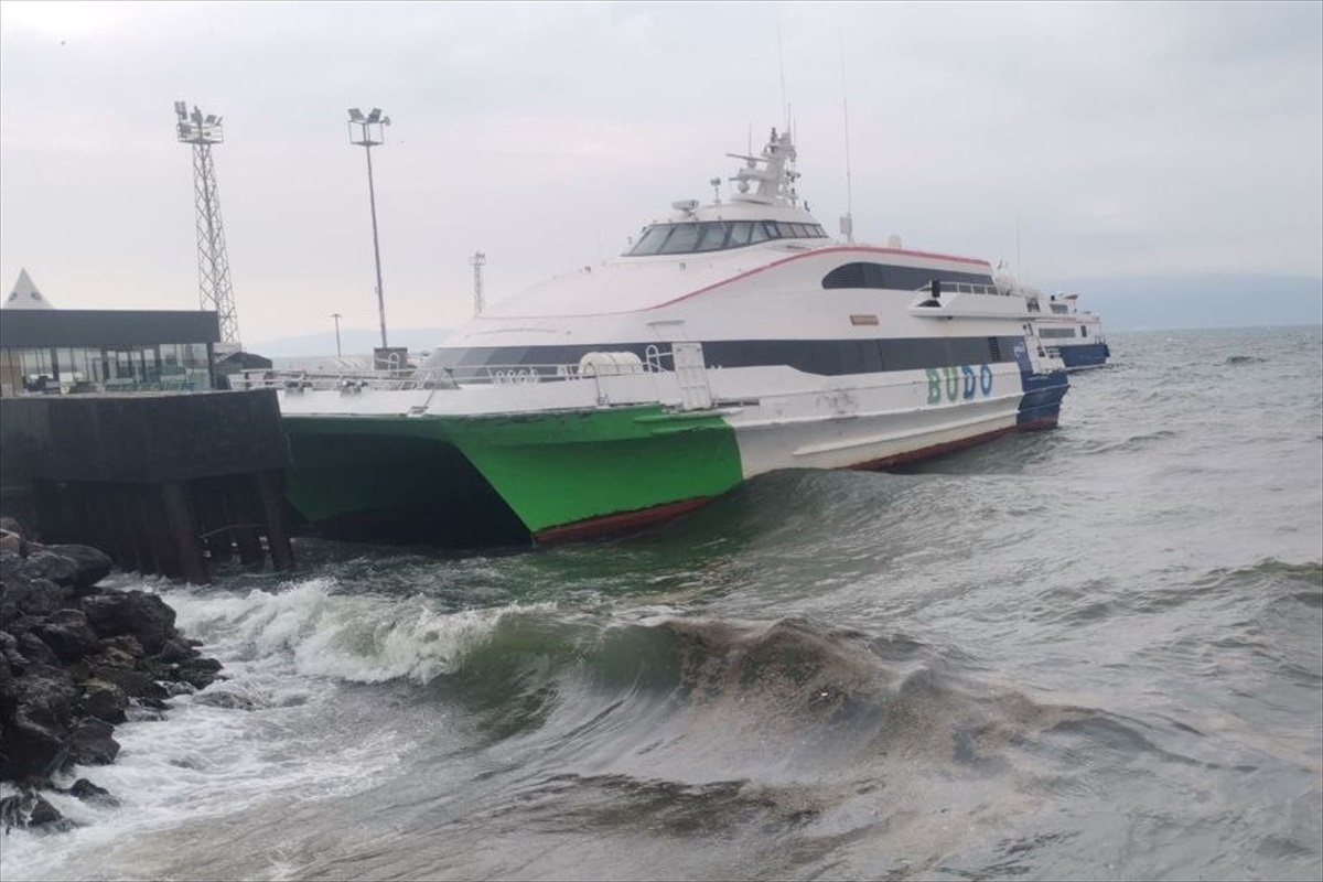 [YEREL / KAMU · Yalova · Armutlu] Bursa-İstanbul Deniz Otobüsü Seferleri Olumsuz Hava Koşulları Nedeniyle İptal