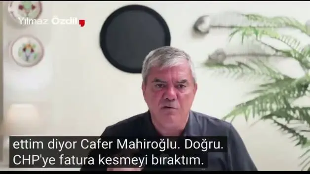 Yılmaz Özdil'den Halk TV Yönetim Kurulu Başkanı Cafer Mahiroğlu'na sert eleştiriler