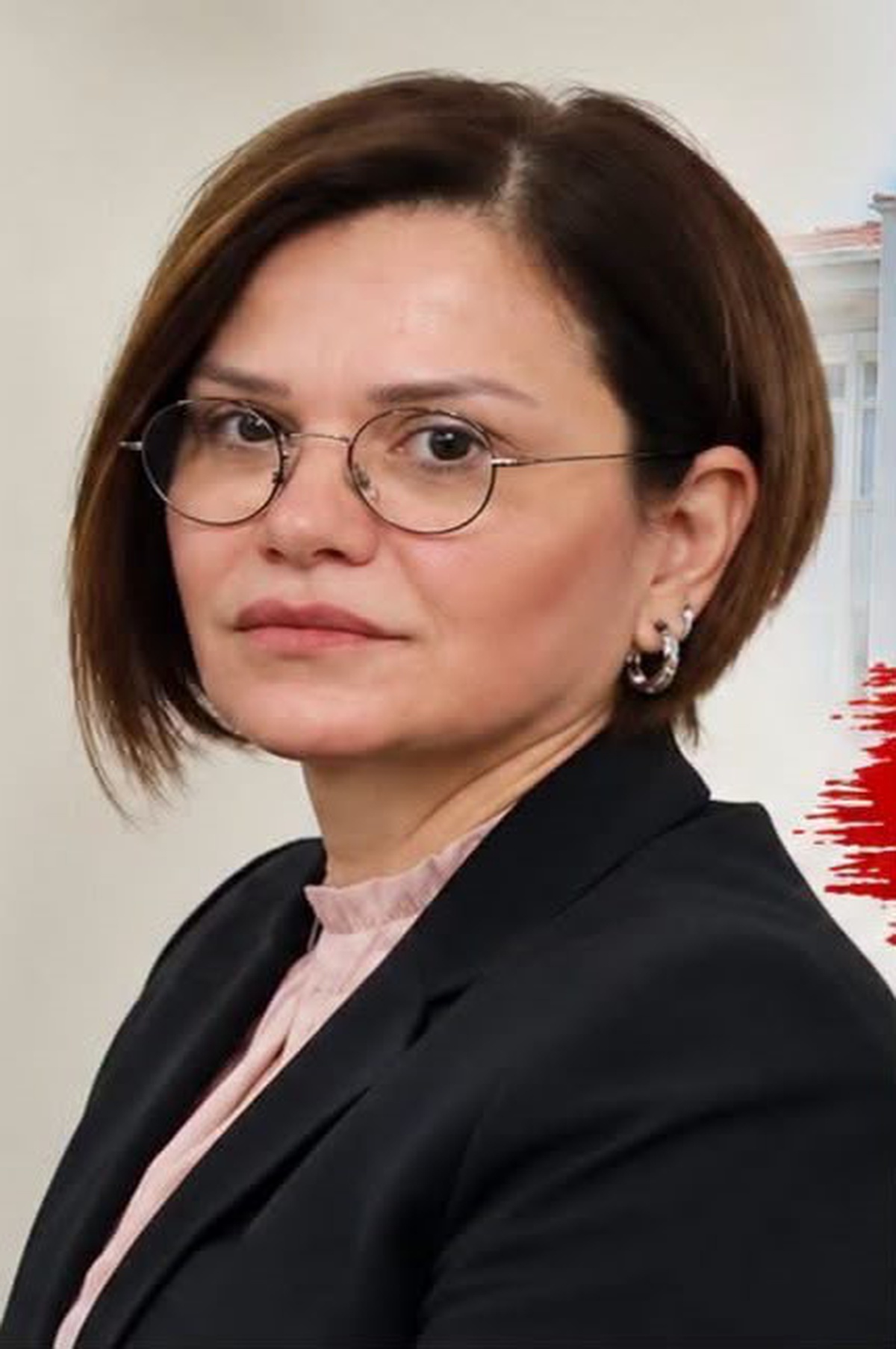 Serap Yılmaz, Bolvadin'in ilk kadın İlçe Emniyet Müdürü olarak göreve başladı