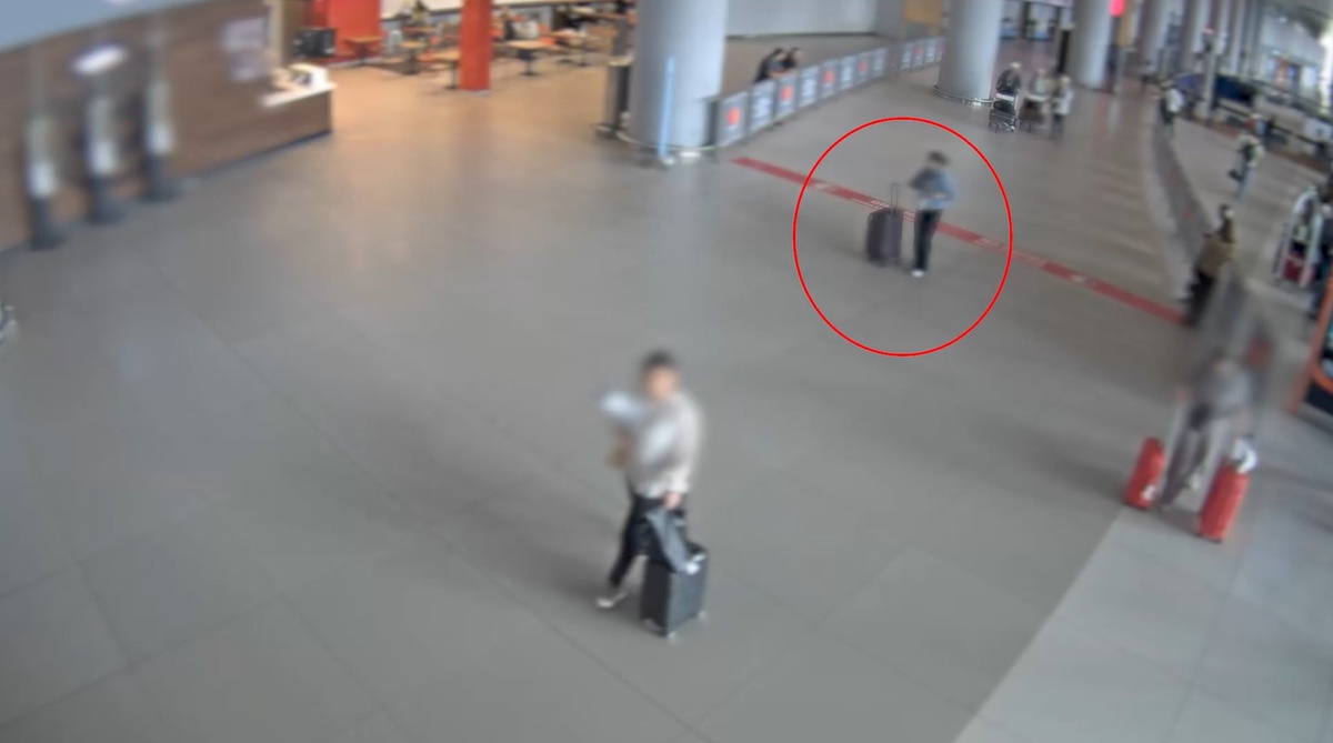 İstanbul Havalimanı'nda çikolata kaplı uyuşturucu! İranlı 2 yolcu taksiye binmek üzereyken yakalandı