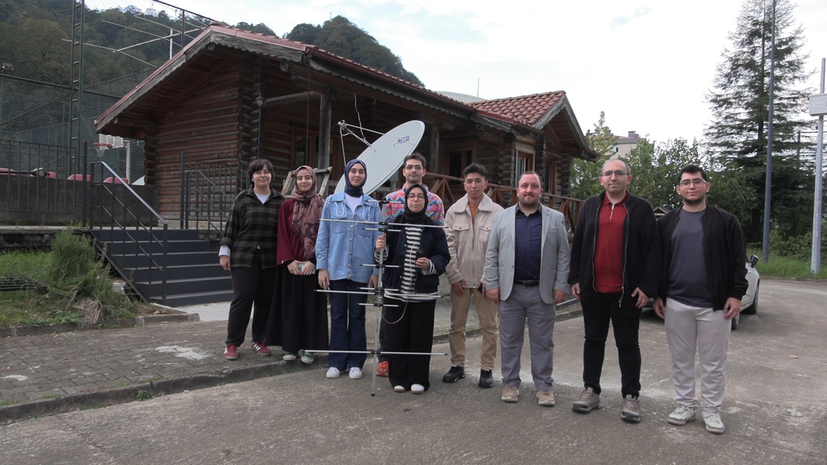 KTÜ Of Teknoloji Fakültesi öğrencileri, ISS'den 8 görüntü yakalayıp ARISS belgesi aldı