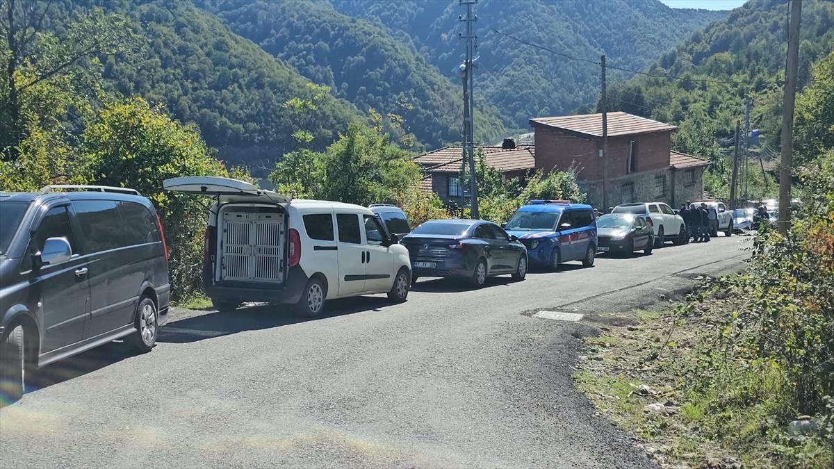 Zonguldak Kozlu'da Balık Avında Kaybolan Erdin Yılmaz İçin 60 Kişilik Ekip Arama Yapıyor