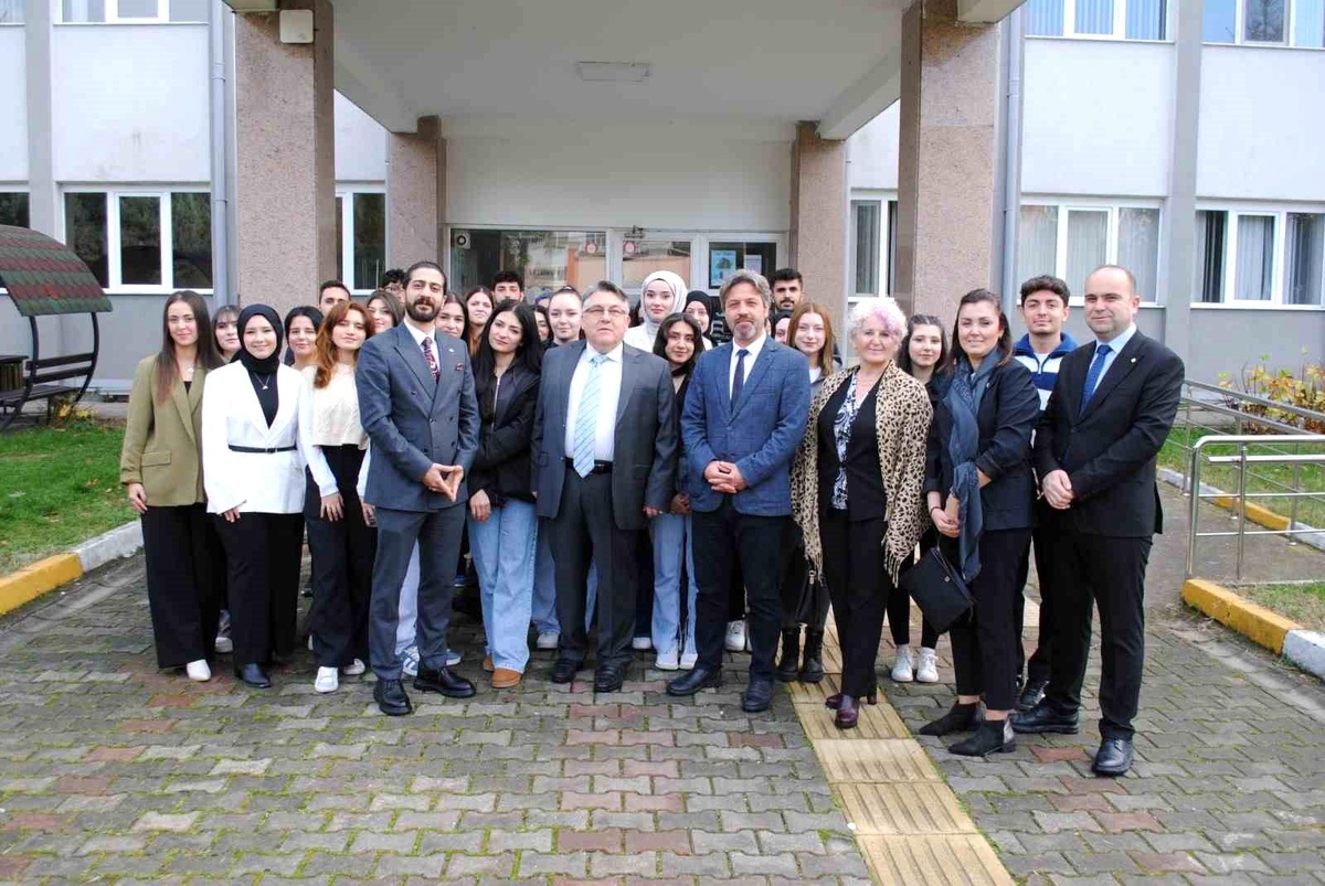 [YEREL / KAMU · Zonguldak · Gökçebey] Gökçebey Mithat-Mehmet Çanakcı Meslek Yüksekokulu 2024-2025 Akademik Yılı Genel Kurul Toplantısı Gerçekleşti