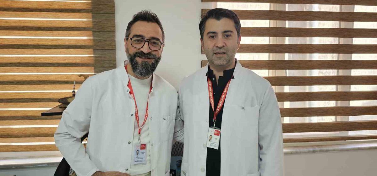 Zonguldak Ereğli'de cevizden düşen hastanın iki bileği aynı seansta ameliyat edildi