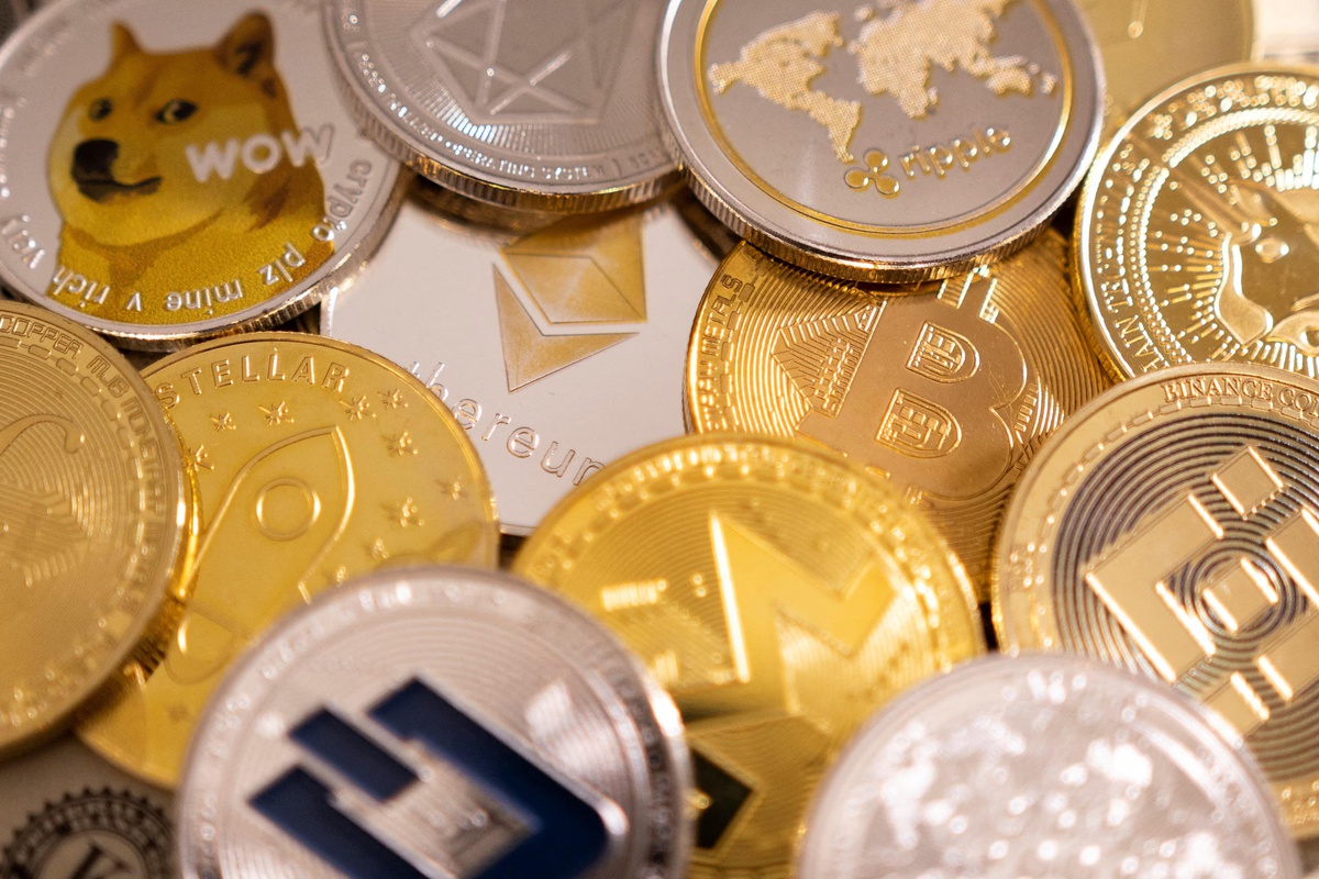 Bitcoin toparlanırken altcoinlerde baskı sürüyor