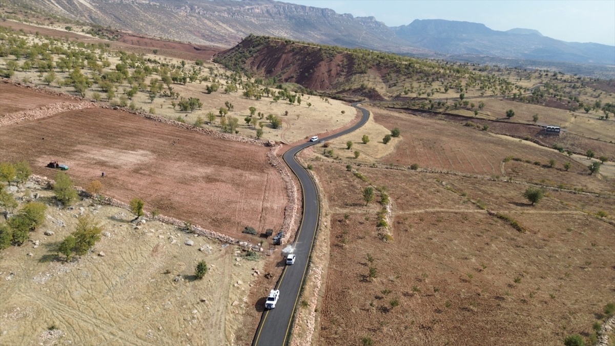 [YEREL / KAMU · Siirt · Eruh] Siirt Eruh'ta 29 Bin 350 Metre Yol Asfaltlandı
