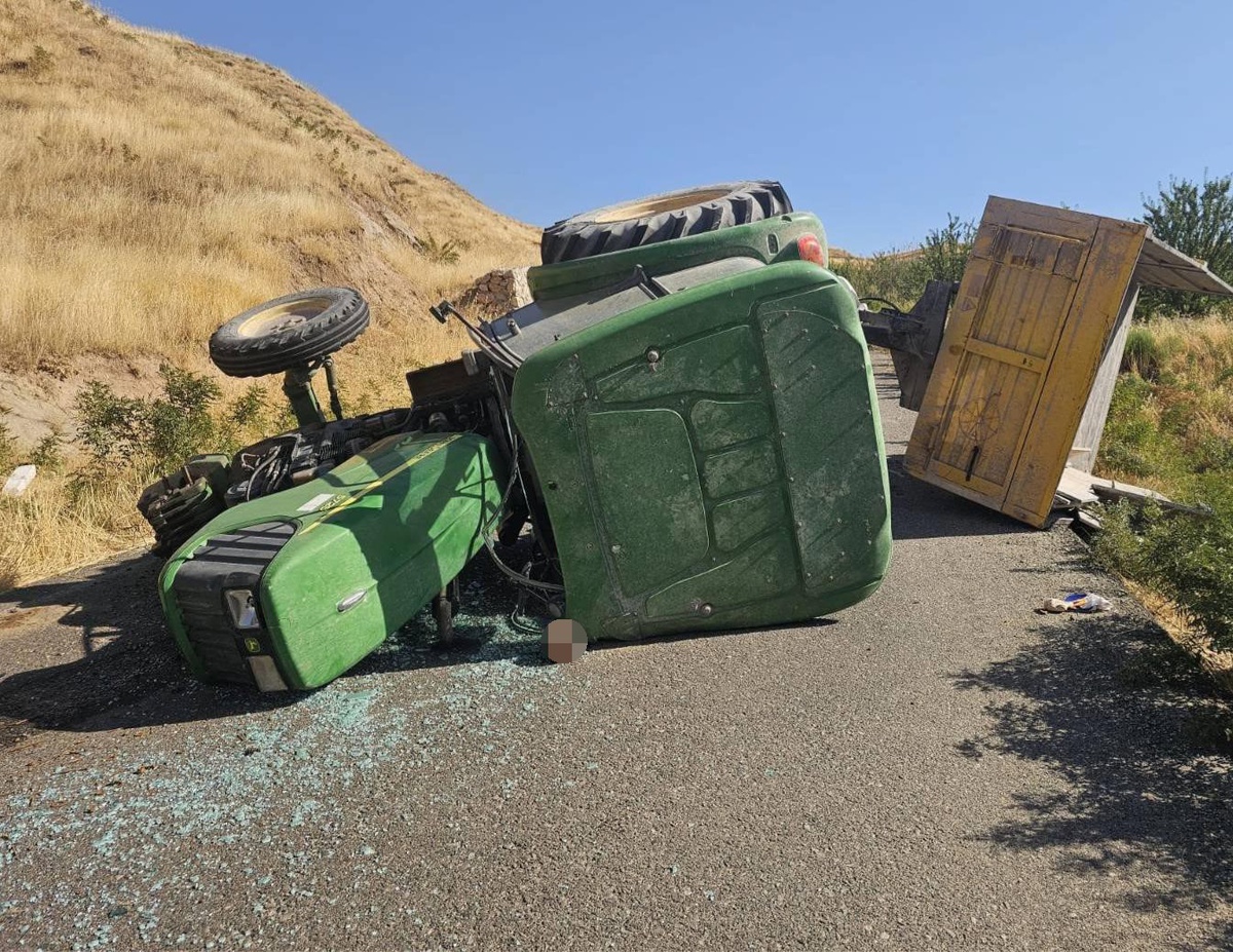 [YEREL / KAMU · Siirt · Kurtalan] Siirt'te Traktör Devrildi: 4 Yaralı