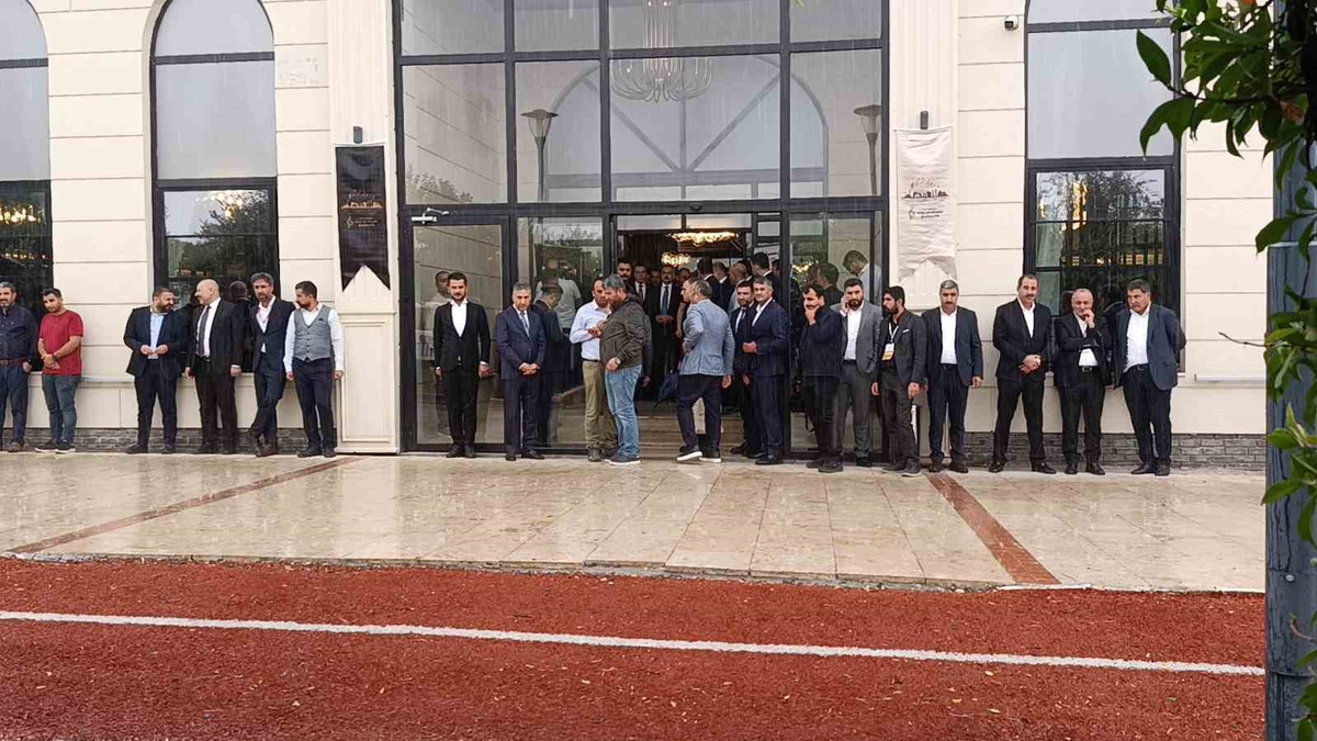 [YEREL / KAMU · Şanlıurfa] Şanlıurfa'da yağmur etkili oldu, yağışın 4 gün sürmesi bekleniyor