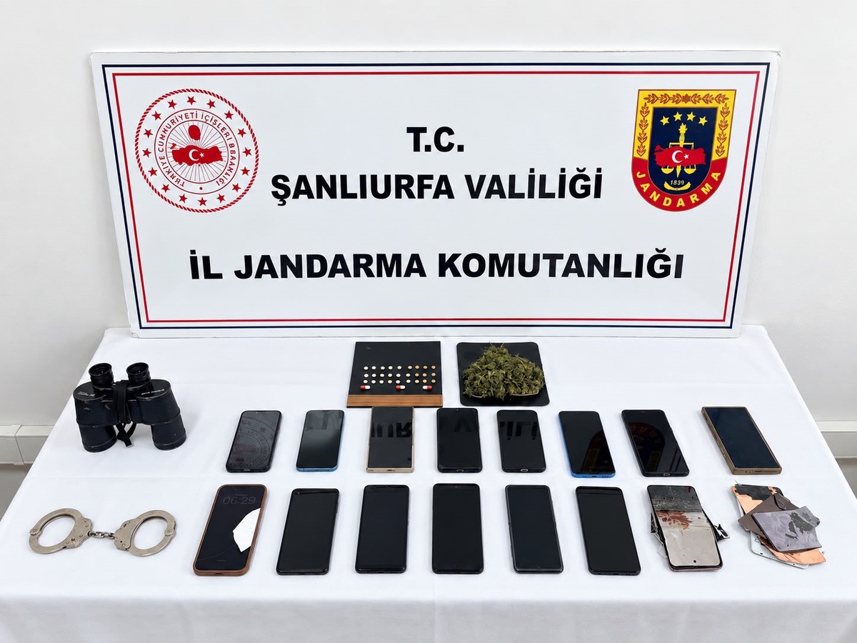 [YEREL / KAMU · Şanlıurfa · Akçakale] Akçakale'de 5 milyon 500 bin TL dolandıran 3 zanlı dronla mısır tarlasında yakalandı