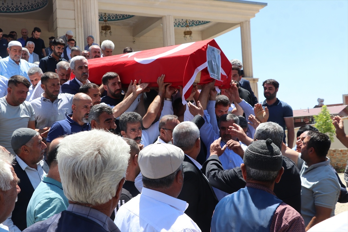[YEREL / KAMU · Siirt · Şirvan] Şirvan Belediye Başkanı Necat Cellek'in cenazesi toprağa verildi
