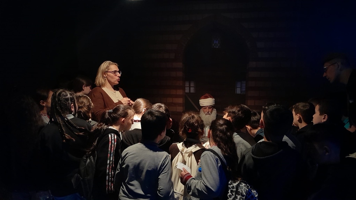 [BELEDIYE · Samsun · Asarcık] Asarcık'ta öğrenim gören öğrenciler Samsun Müzesi'ni gezdi