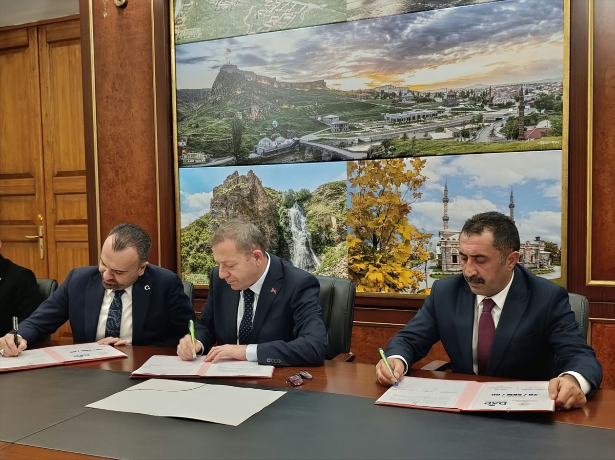 Kars'ta Mazlum Ağa Hamamı için 27 milyon liralık restorasyon protokolü imzalandı